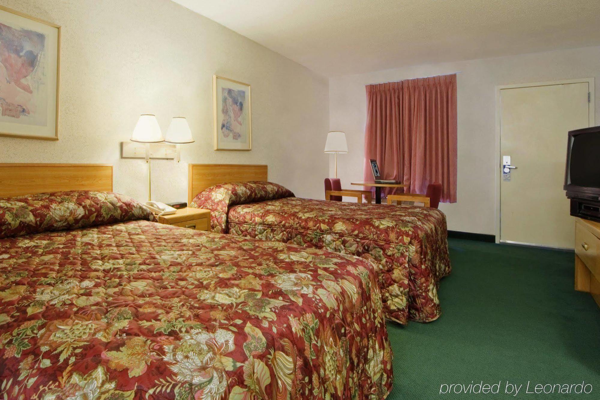 Best Inn Αγκούστα Δωμάτιο φωτογραφία